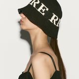 Logo knitted bucket hat black