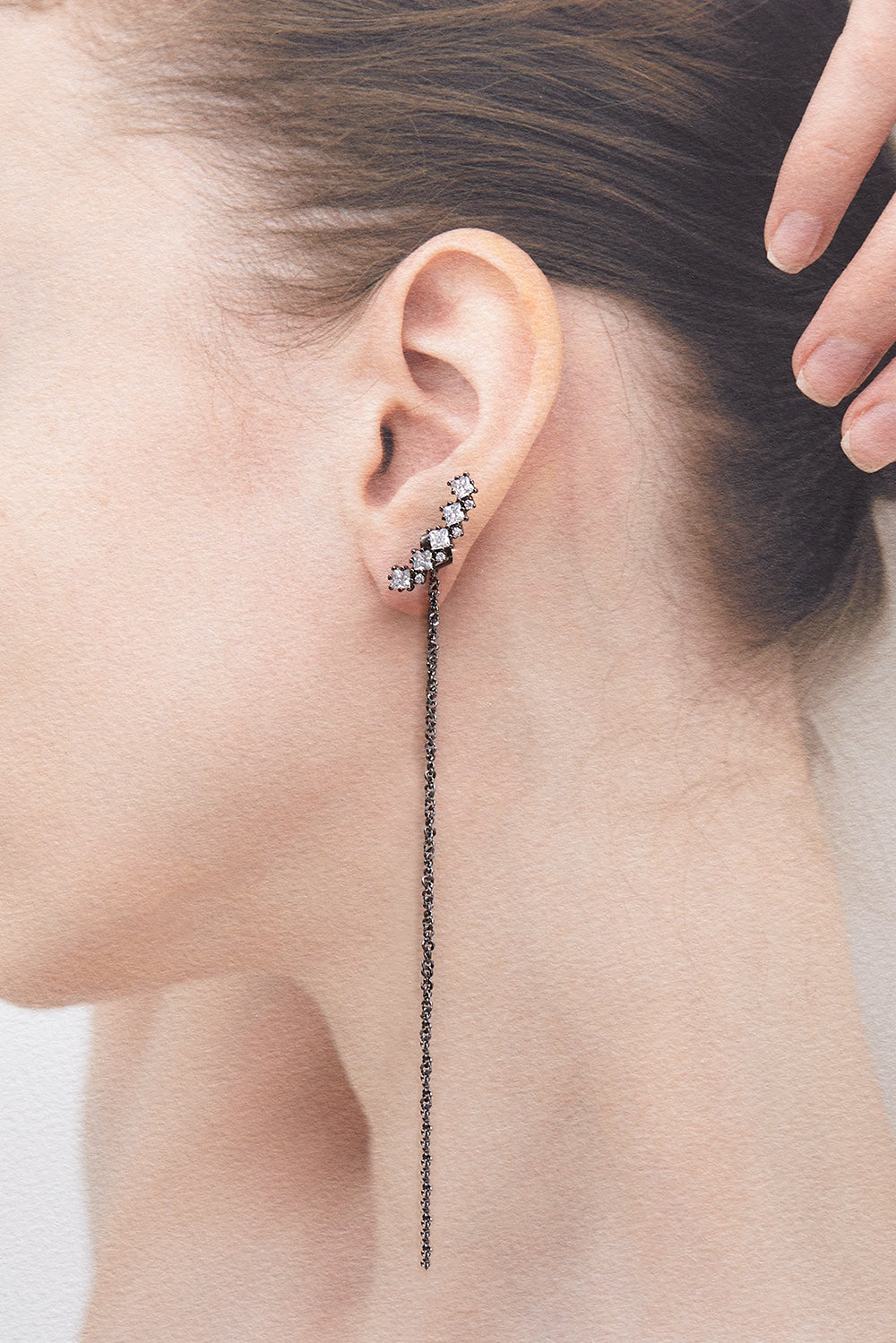 Etoile mismatched dramatic earrings noir - fasfas
