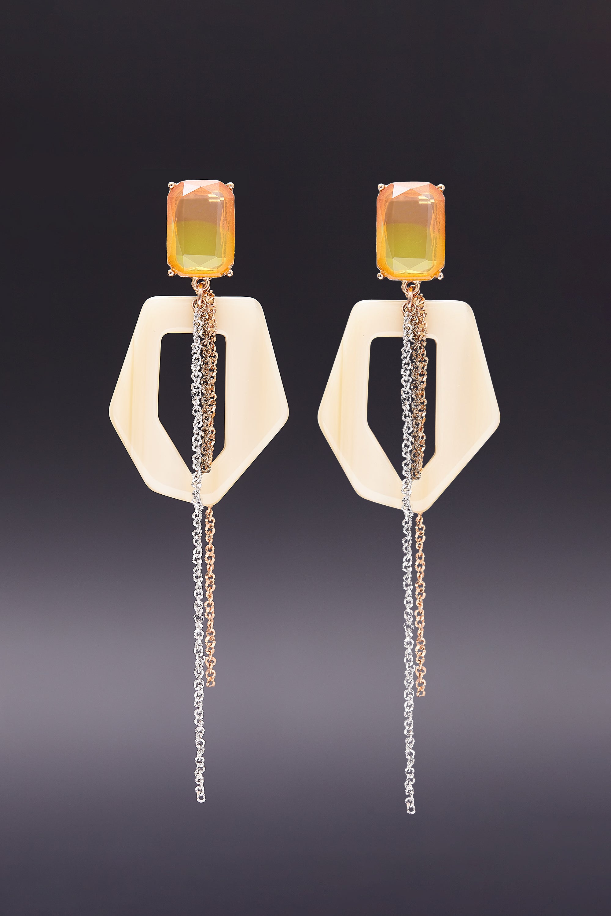 Geometric funky dramatique earrings beige(clip-on earrings) - fasfas