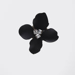 Fleur brooch black - fasfas