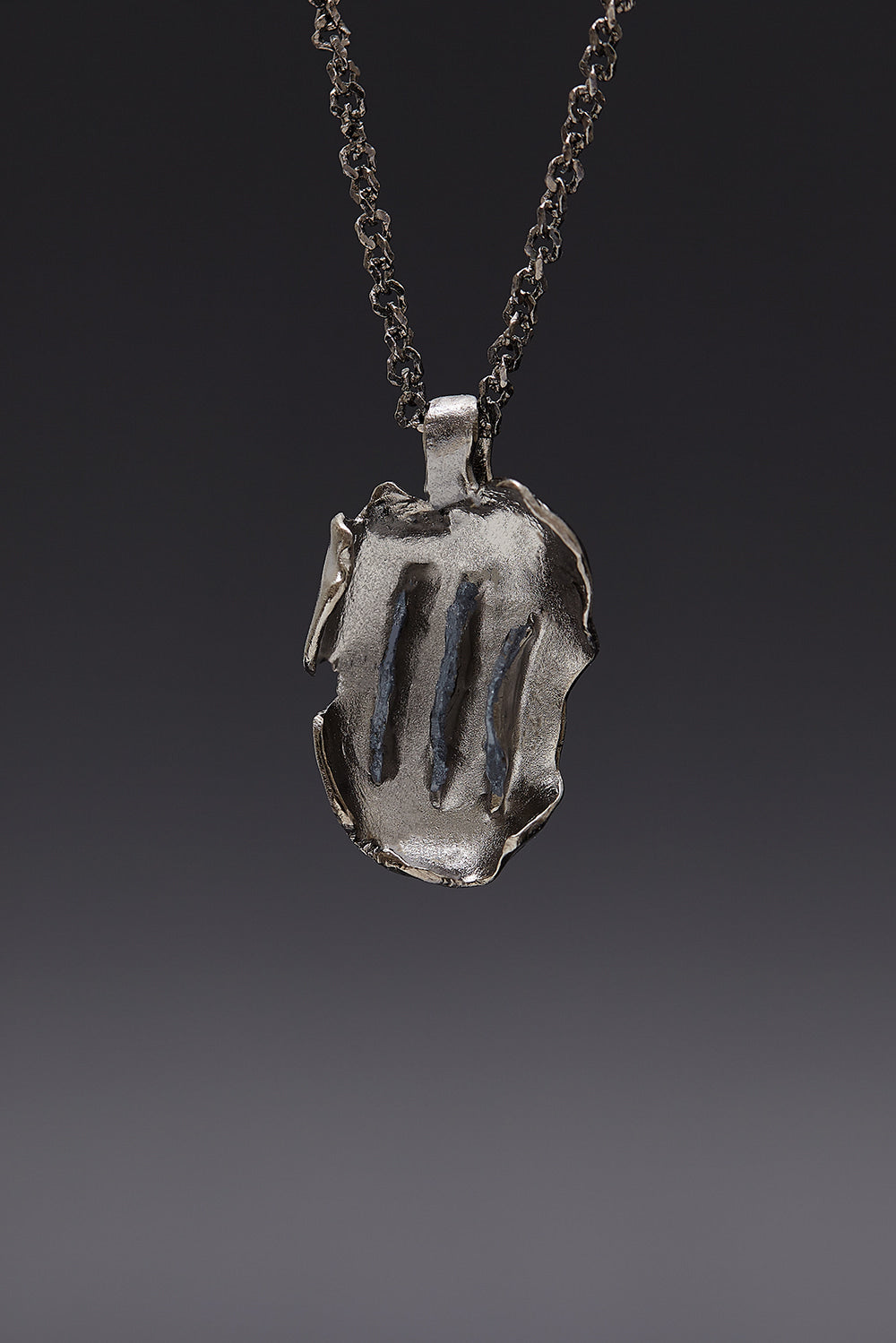 Rhizome mini pendant necklace noir - fasfas