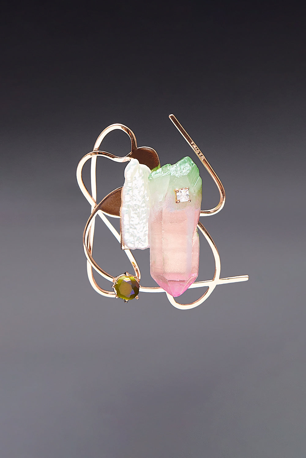 Dancing objet No.9 brooch rosegold - fasfas