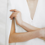 Somewhere between grey and white pearl necklace (8mm) [unisex] - fasfas