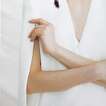 Dancing joli brooch onyx - fasfas