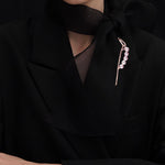 Pearl theoria brooch rosegold - fasfas