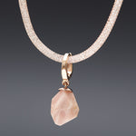 Irregular peachmoonsone necklace - fasfas