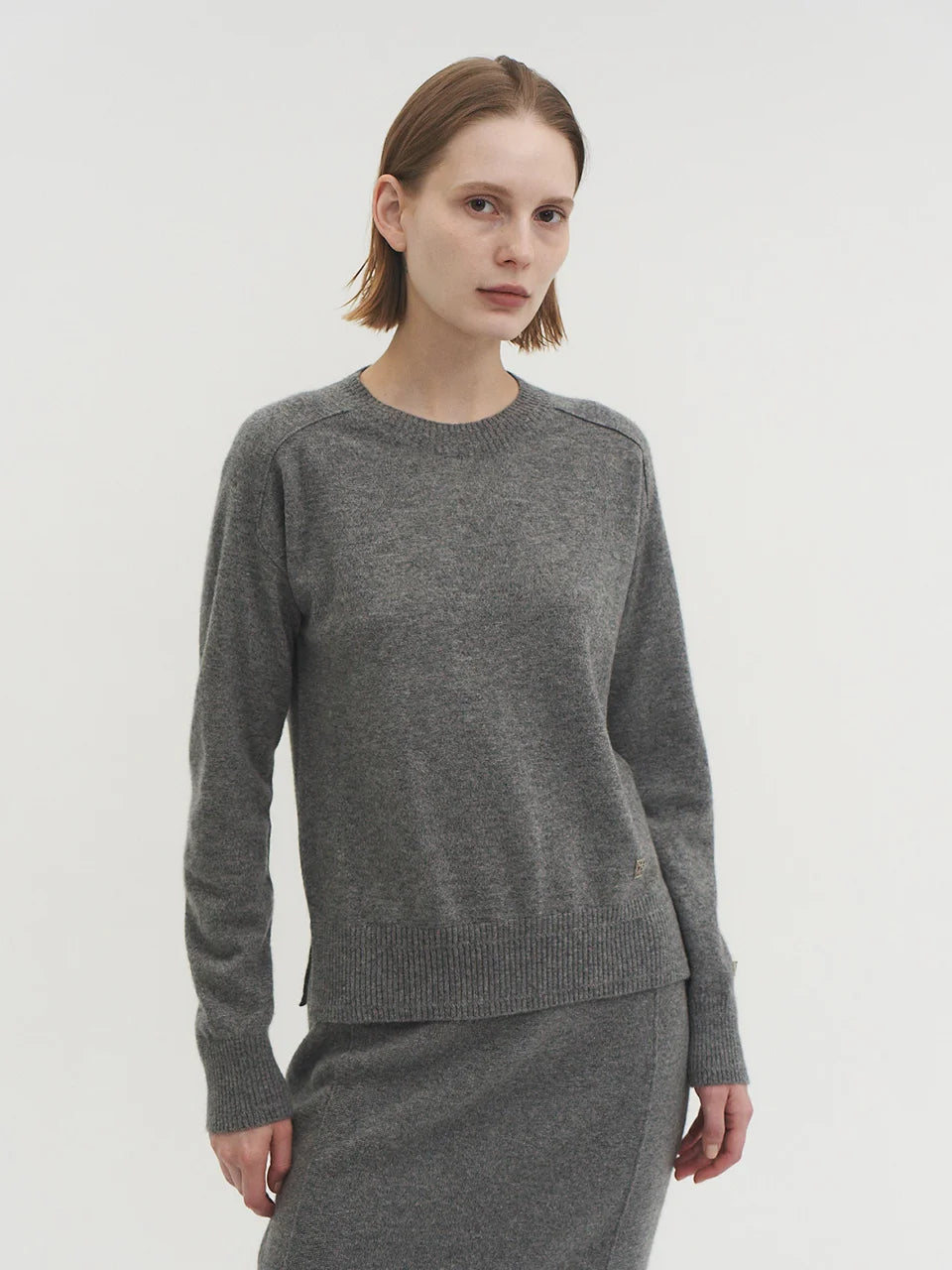 Alma essential sweater ash gray - fasfas