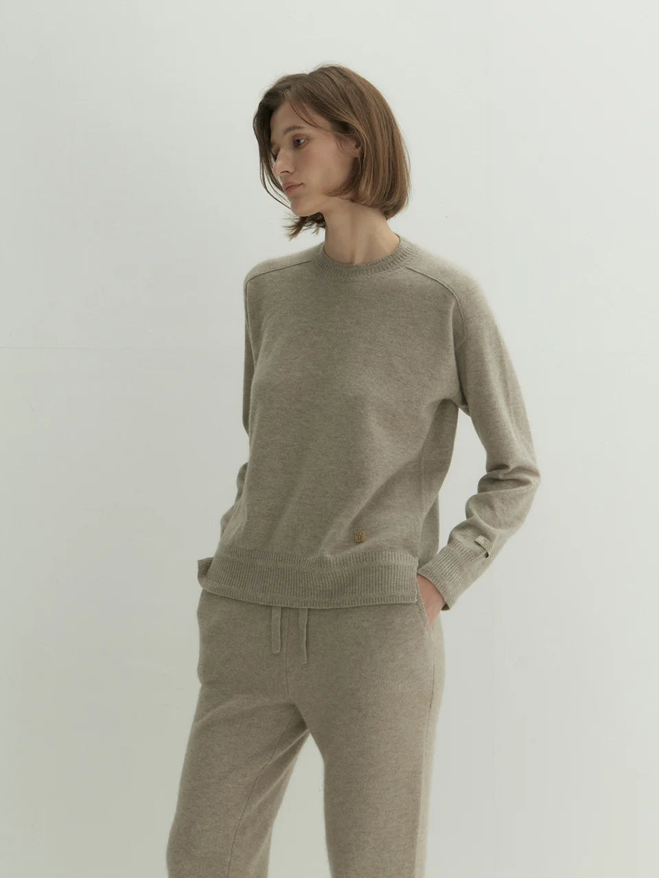 Alma essential sweater natural beige - fasfas