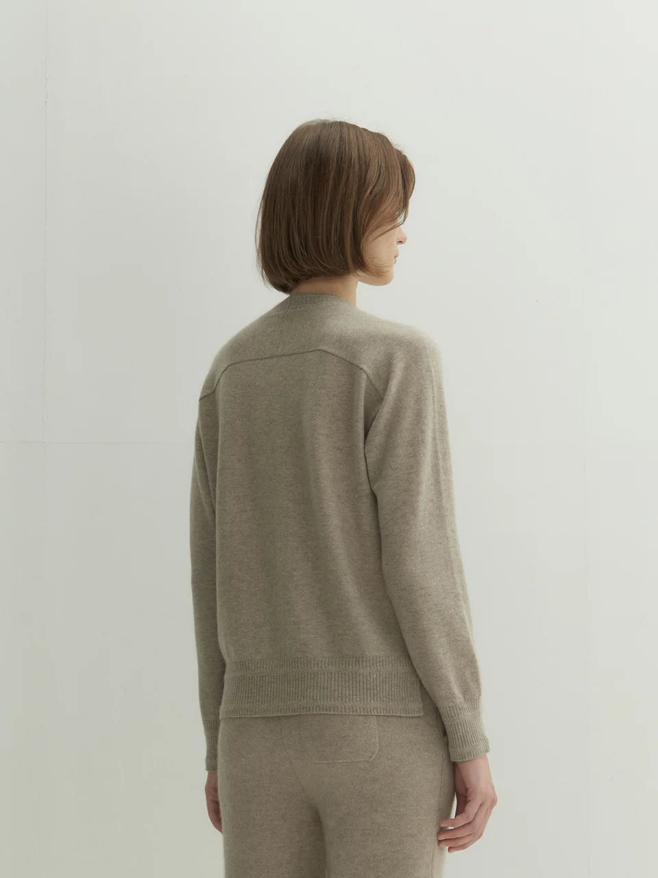 Alma essential sweater natural beige - fasfas