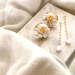 Blooming light earring - fasfas