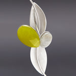 Chic leaf brooch green - fasfas