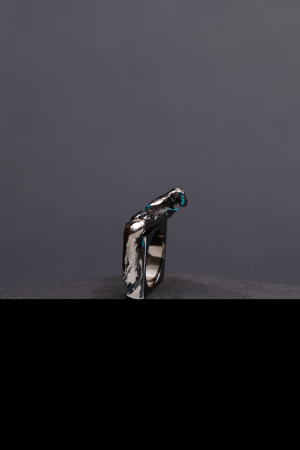 God shaped hole ring black - fasfas