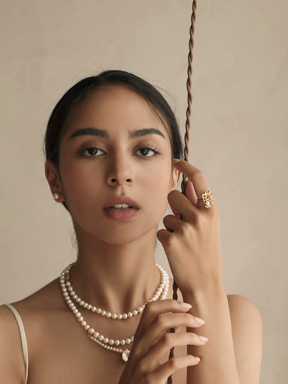 Long pearl necklace - fasfas
