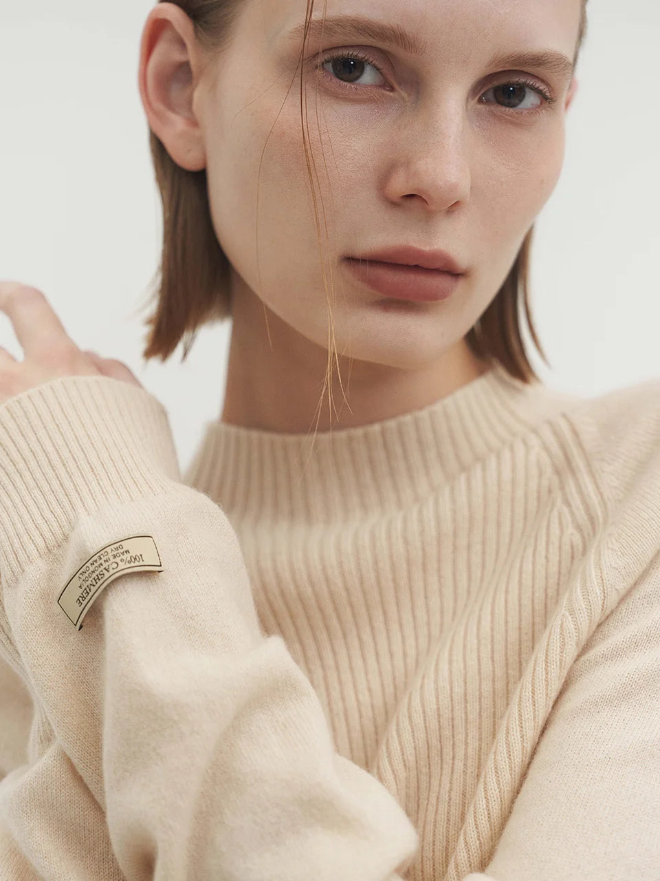 Nora ribbed sweater sand beige - fasfas