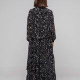 Loose fit v-neck ruffle maxi dress