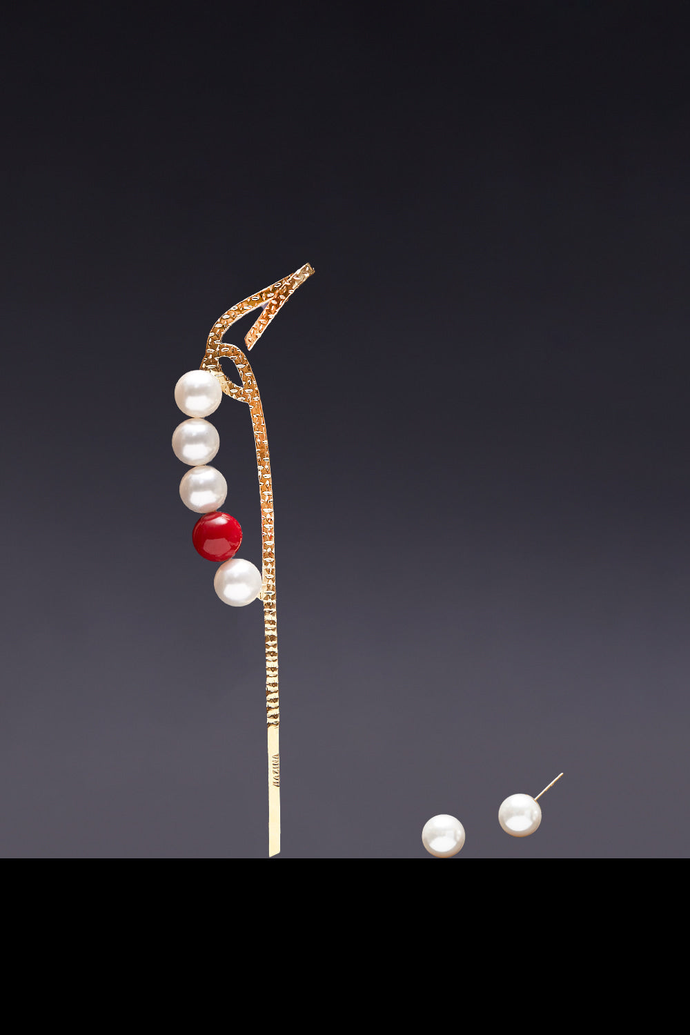 Pearl theoria brooch gold - fasfas