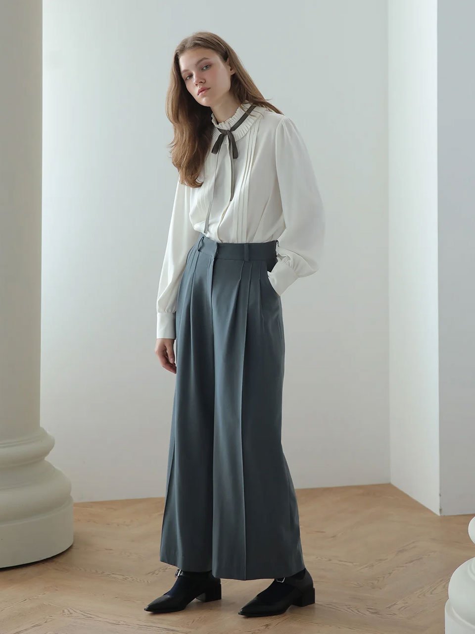 Pleated crepe wide-leg pants gungle green - fasfas