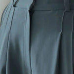Pleated crepe wide-leg pants gungle green - fasfas