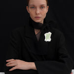 Rhizome objet brooch green - fasfas