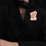 Rhizome objet brooch pink - fasfas