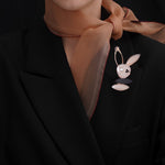 Rose quartz rabbit brooch - fasfas