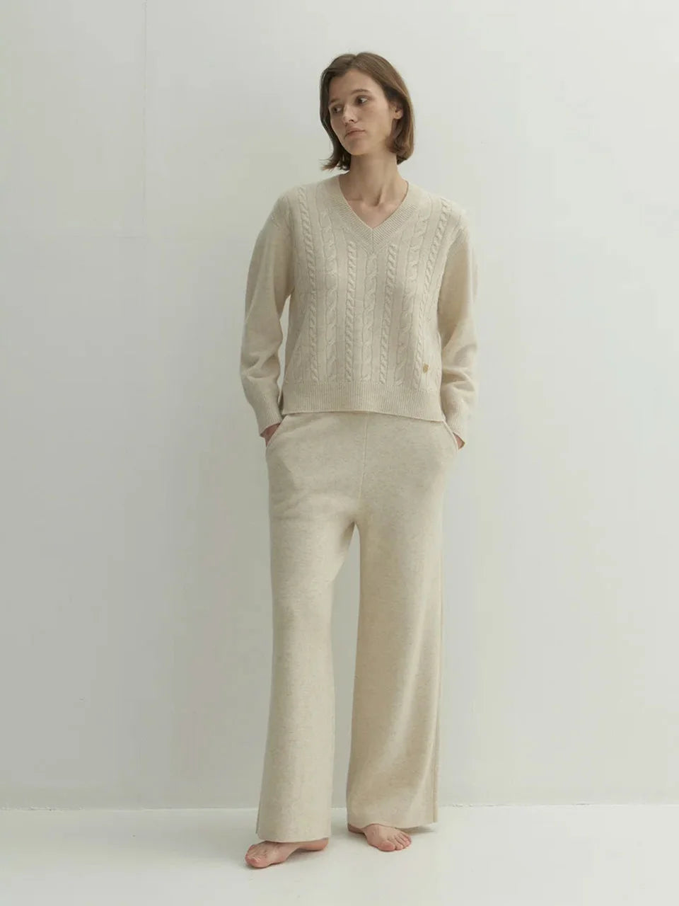 Sara cable sweater custard ivory - fasfas