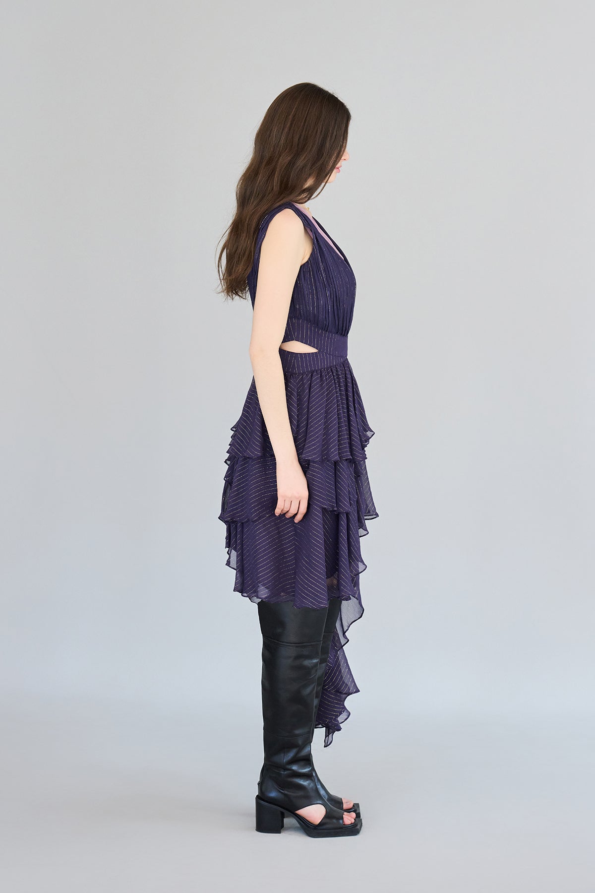 Sleeveless layered cross detail asymmetric silk dress - fasfas