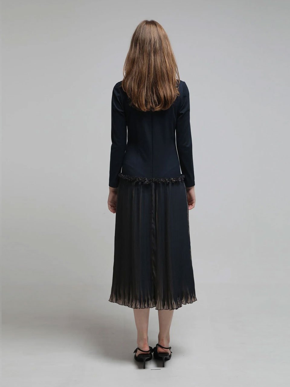 Slim fit low waist pleated one piece - fasfas