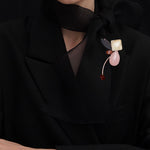 Soaring high brooch beige - fasfas