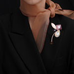 Soaring high brooch burgundy - fasfas