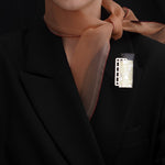 Square mother of pearl brooch - fasfas