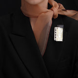 Square mother of pearl brooch - fasfas