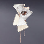 Subtlety feast brooch avant garde onyx - fasfas