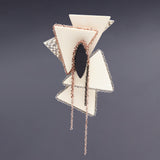 Subtlety feast brooch avant garde onyx - fasfas