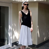 Unbalanced pleats skirt white - fasfas