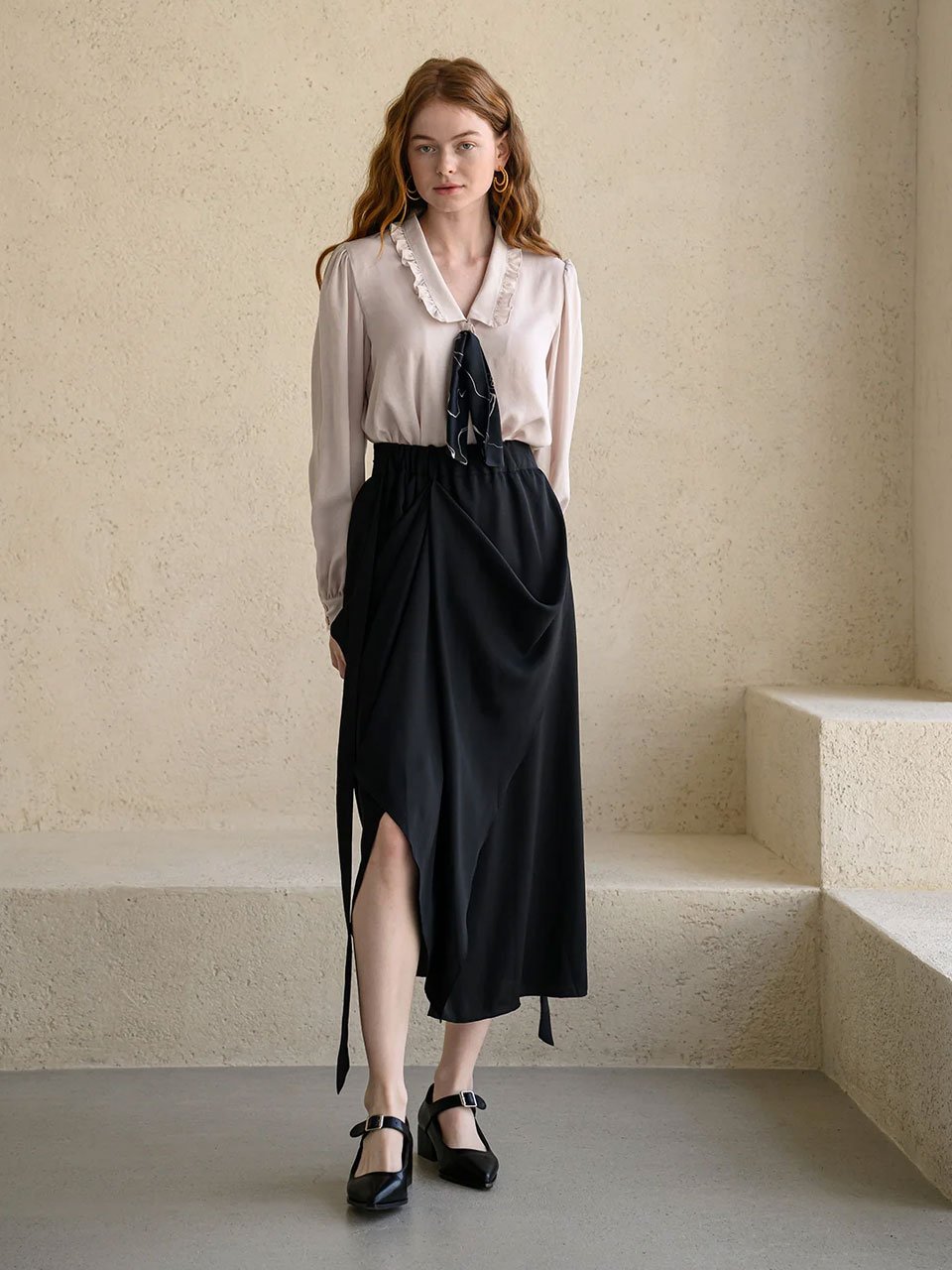V-neck frill ribbon blouse - fasfas