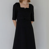 Black square neck ribbon point guest look one-piece dress