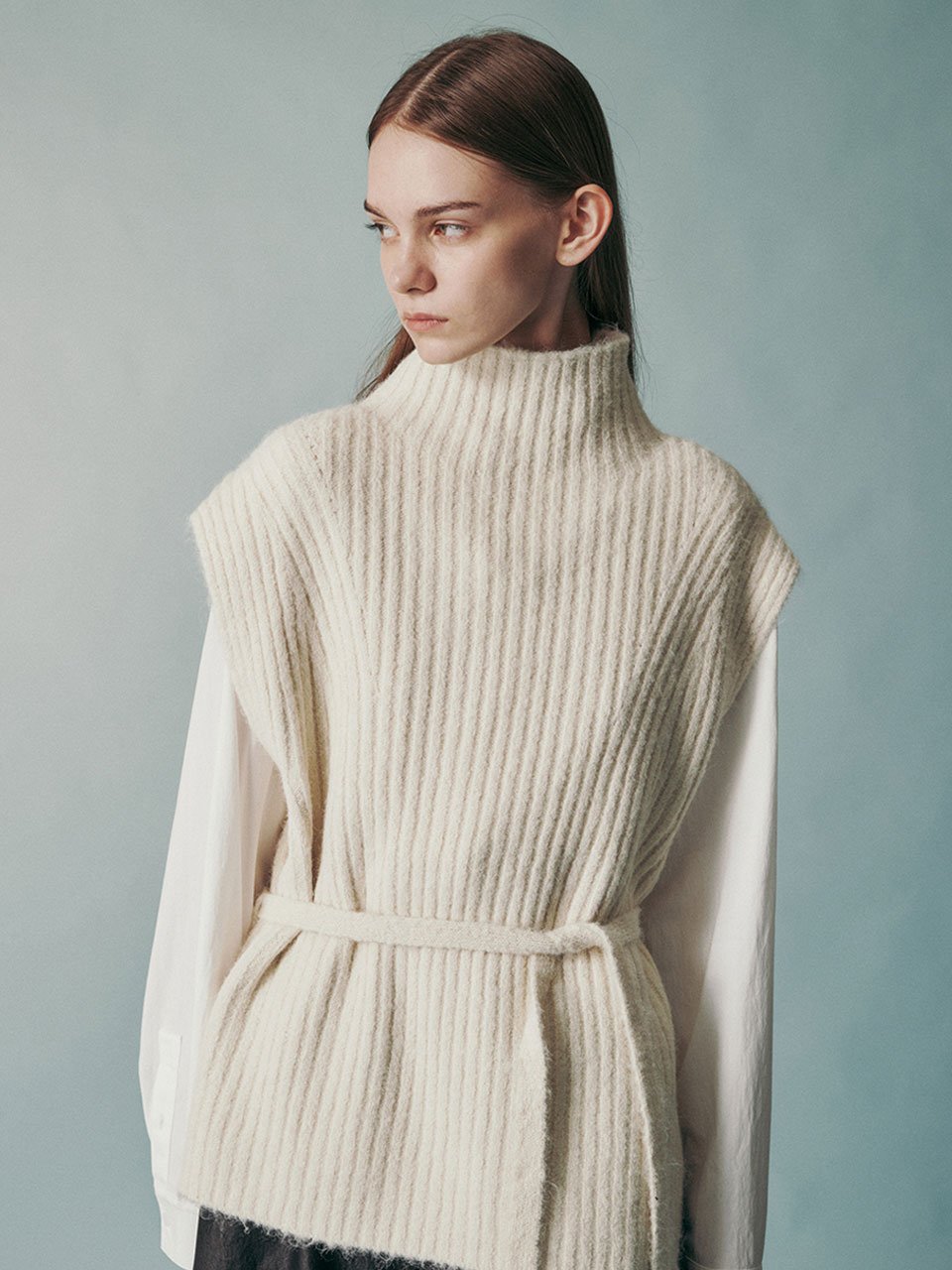 Wool blend tie-waist knit vest ivory - fasfas