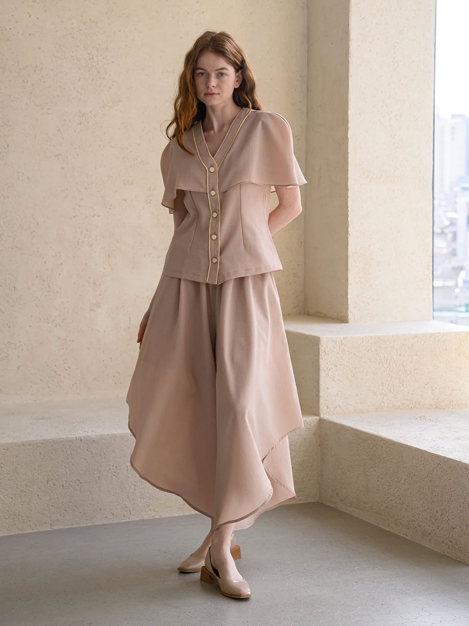 Waves hem wide-leg culottes beige - fasfas