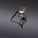 Dancing objet No.17 brooch noir - fasfas