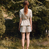 Wickelkleid aus Tweed vorne weiß