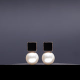 Dual onyx 12mm white pearl earrings(clip-on earrings) - fasfas