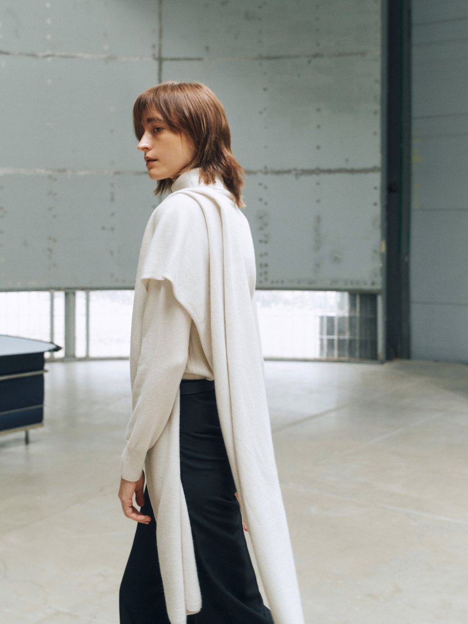 Italy cashmere 100% – basic handmade pullover ivory - fasfas