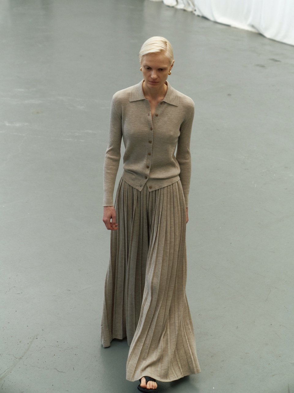 Plaets long pants beige - fasfas