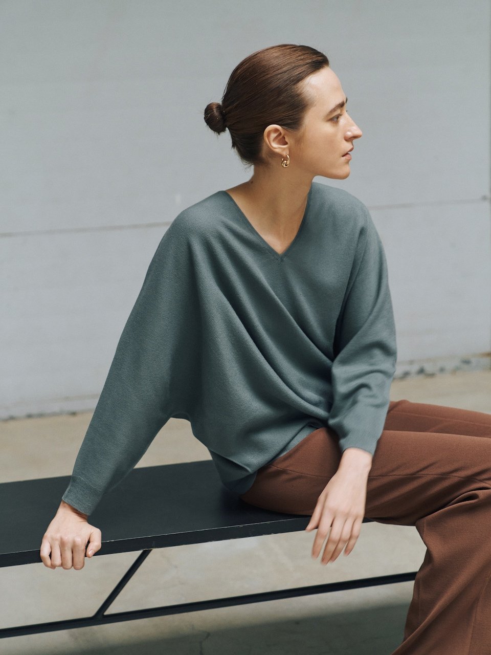 V-neck loose pullover green - merino mercerized wool 100% – - fasfas
